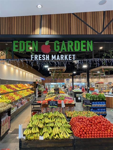 Garden fresh market - The Fresh Market is a specialty grocery store offering easy meals and delicious fresh foods, including restaurant-quality meat and seafood, premium produce, signature baked goods, and deli platters for any occasion. Each department features a wide selection of unique ingredients, seasonal finds, and friendly, …